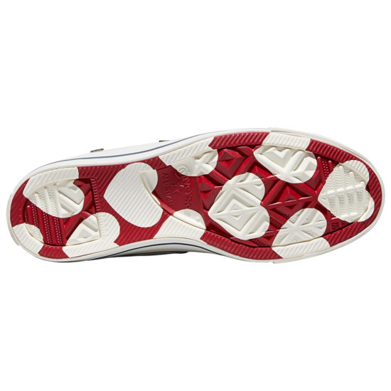 Converse Chuck Taylor All Star Hearts